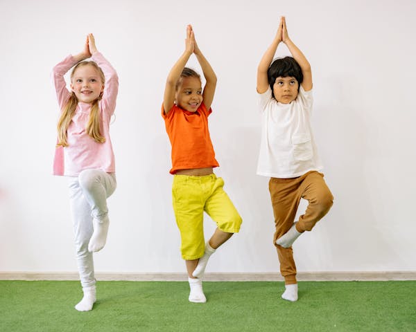 Children learning social skills together